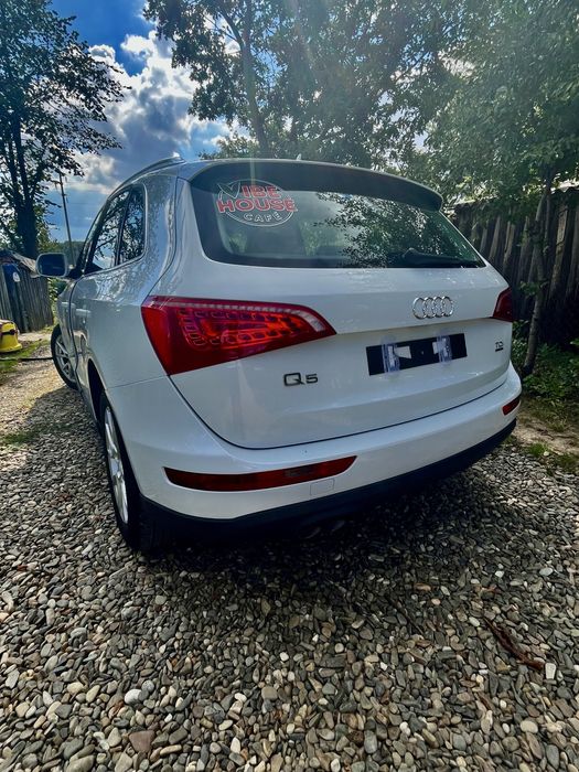 Vand Audi Q5 2012 2.0TDI 170 cai