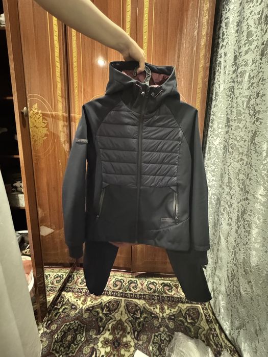 Одежда женская современная стильная