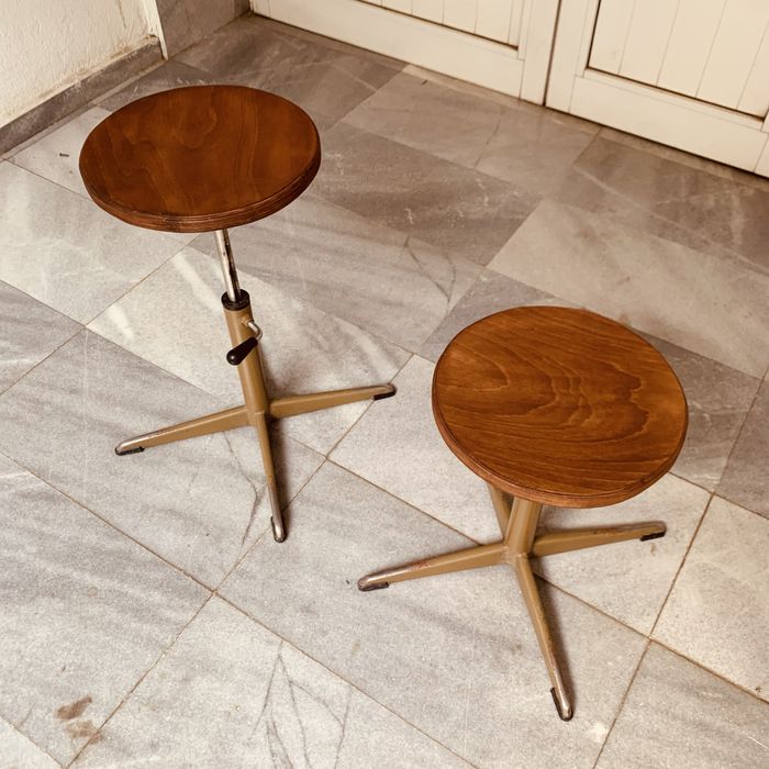 Ретро метални винтидж столчета