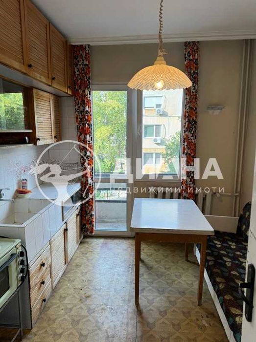 Продава се Тристаен апартамент в Пловдив, Кършияка - 104 кв.м за 1154 €/кв.м - Снимка #6