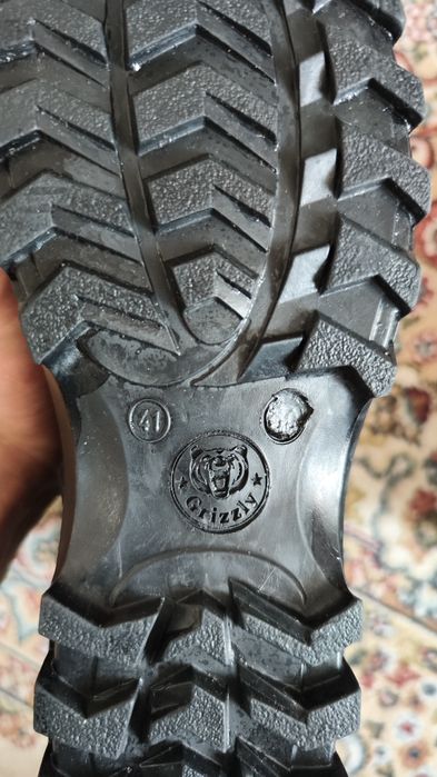 Кожанные Берцы Гризли.