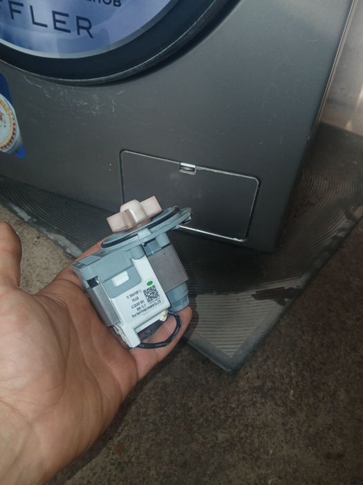 Мастер техники сервис Сентр