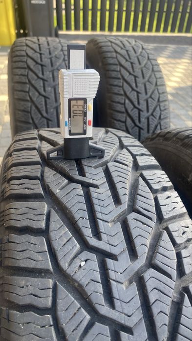 Jante cu anvelope de iarna 195 65 15