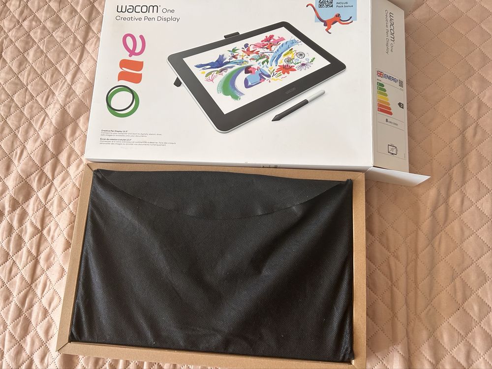 Wacom One Creative Pen Display
