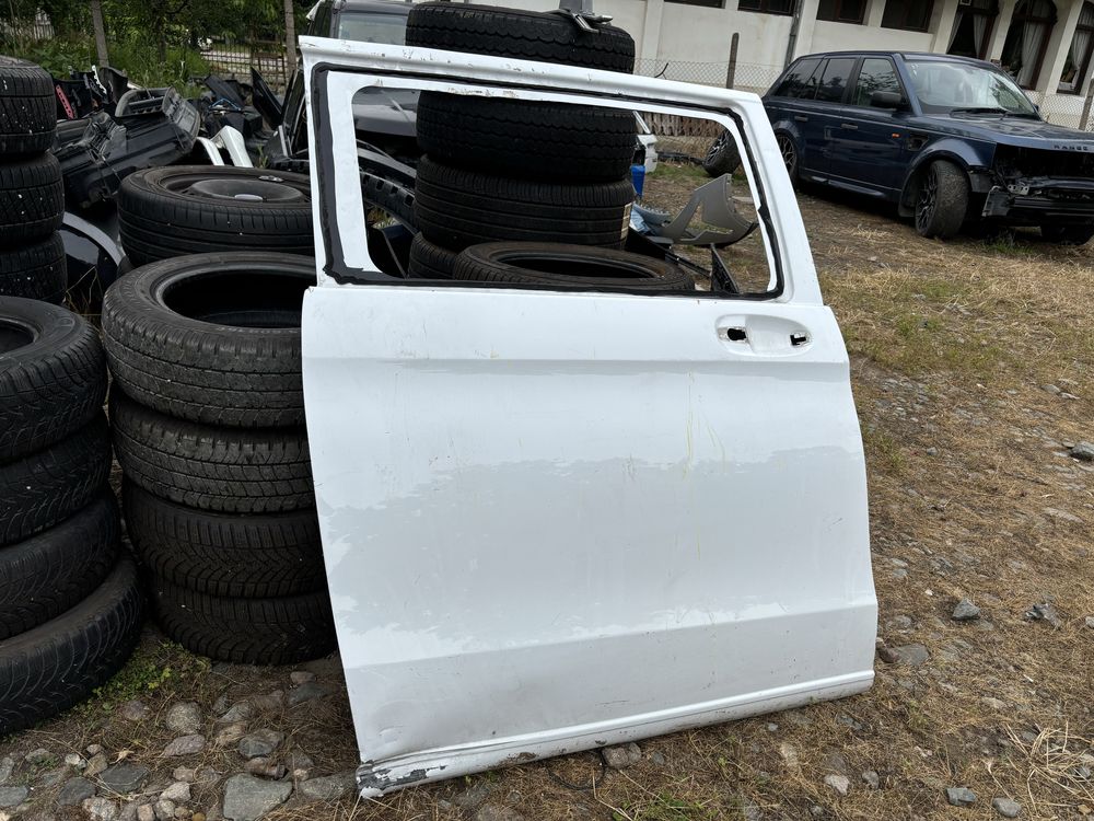 Врата Мерцедес Вито/Mercedes Vito W447