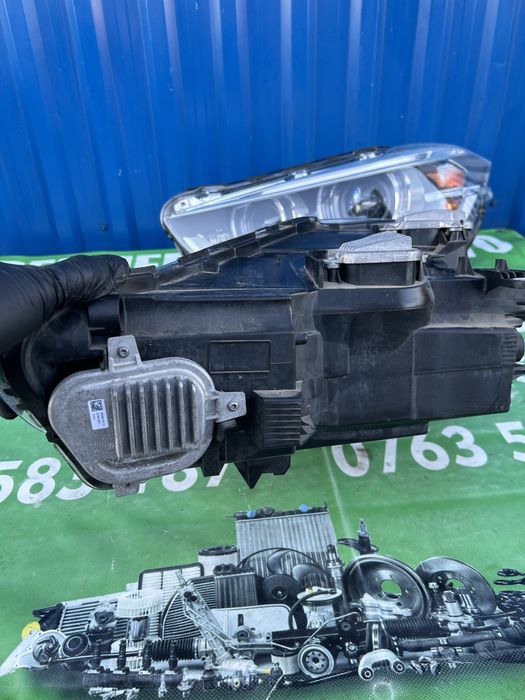 Far dreapta  complet xenon BMW X1 F48 2016