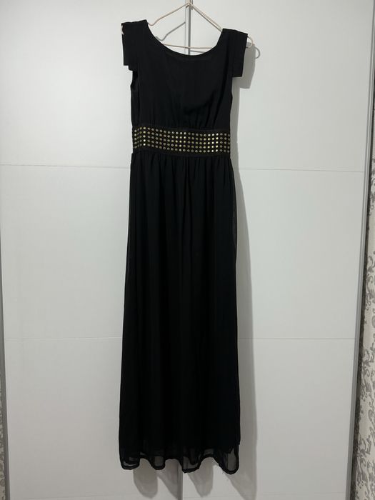 Женское платье продам