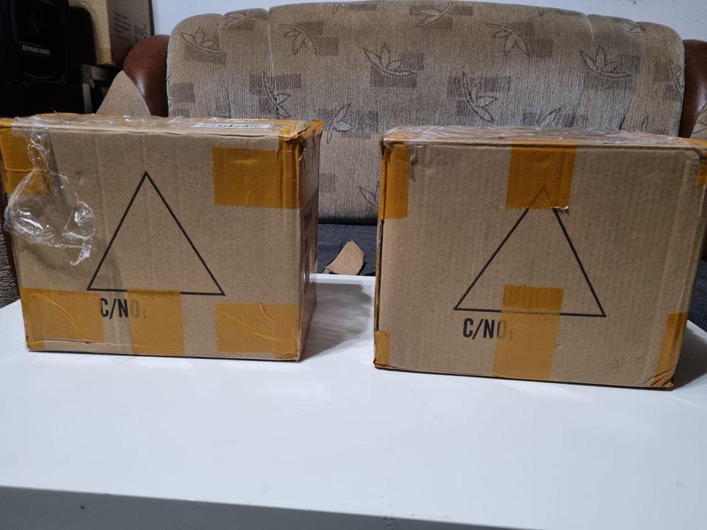 Vand  Mini Moving Head 75W in stare foarte buna!Ca noi!
