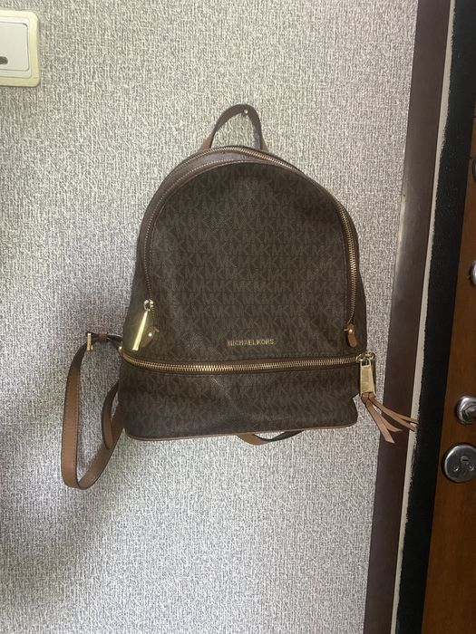Продам рюкзак michael kors натуральная кожа