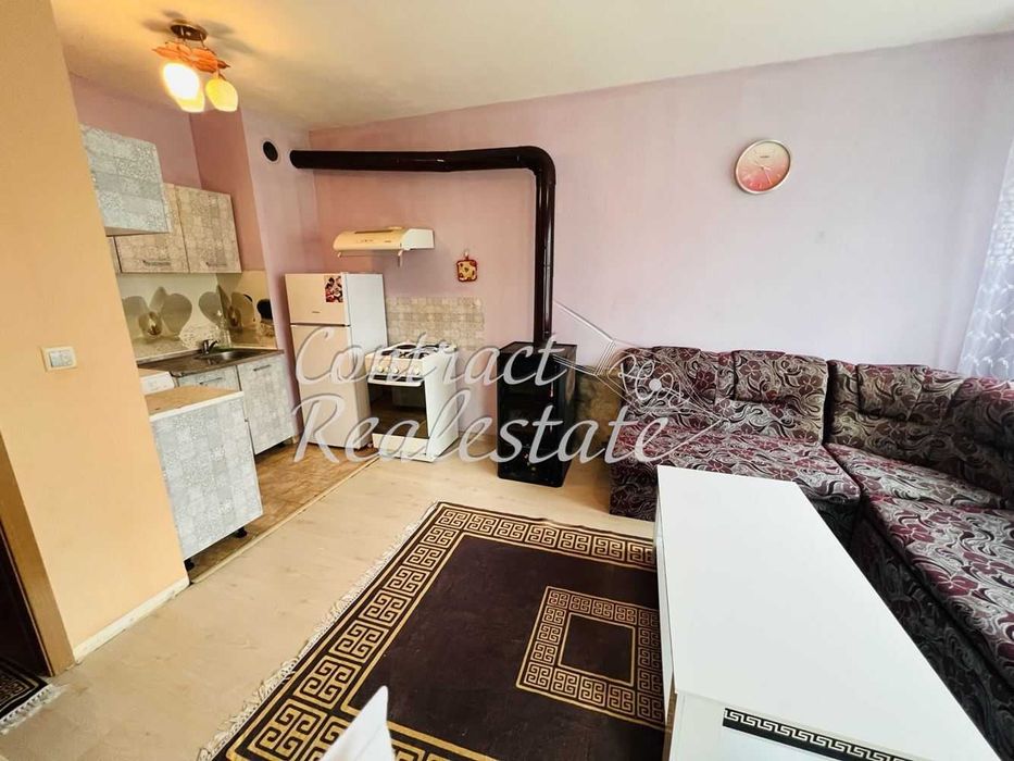 Двустаен Обзаведен Владиславово ! Нова сграда ! С ключ !