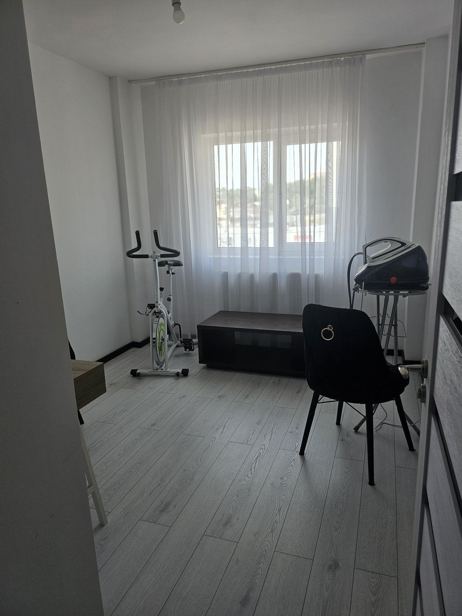 Apartament 4 camere