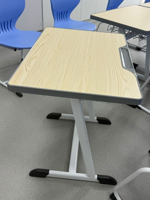 Парты продаем в отличном состоянии