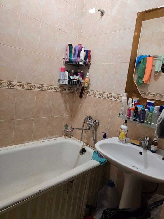 Ул. Бобура 3/3/4 60кв