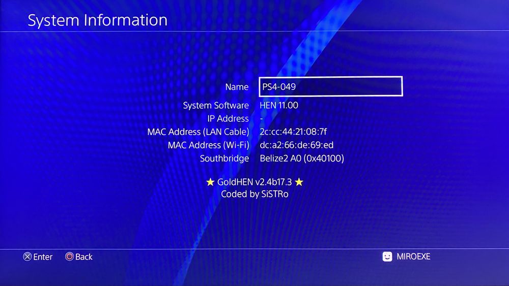Продавам PS4 slim  500gb