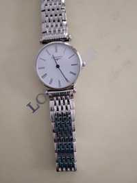 Vind ceas dama longines nou in cutie