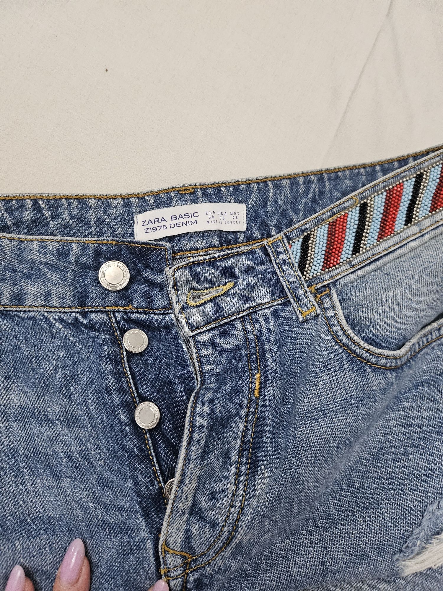 Blugi Zara masura 38