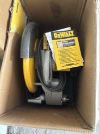 Продам монтажную пилу DeWALT DW872