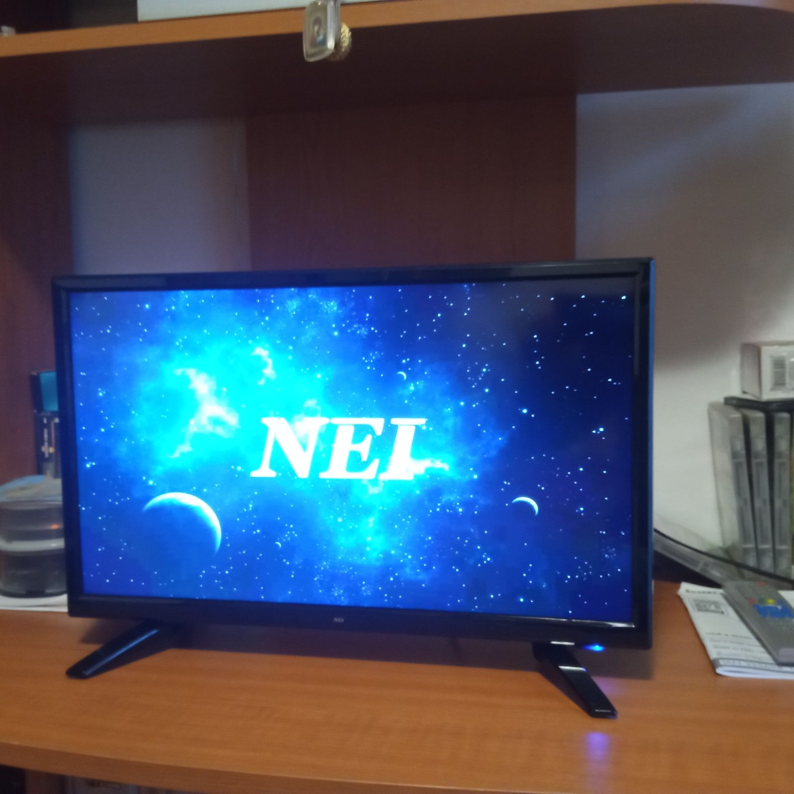 Televizor led NEI full HD