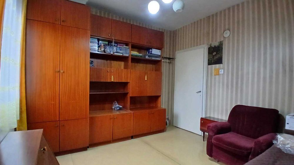 Продавам апартамент