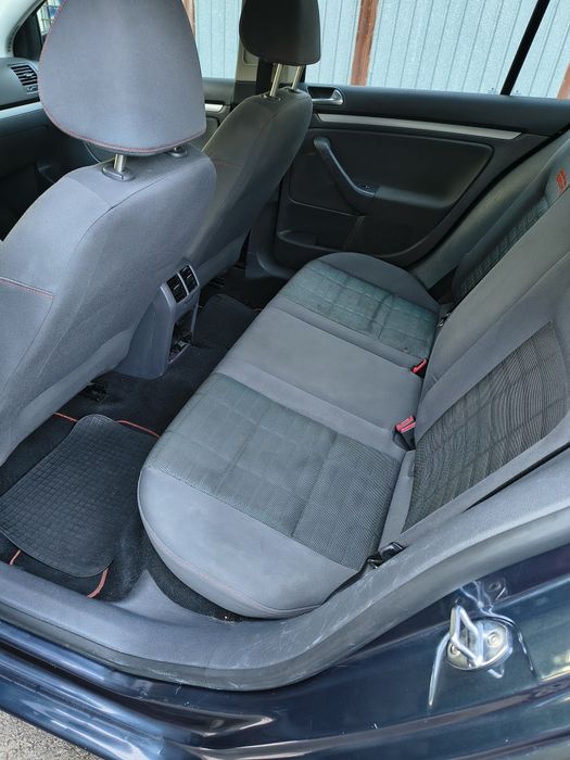 Se vinde golf 5 1.4 mpi