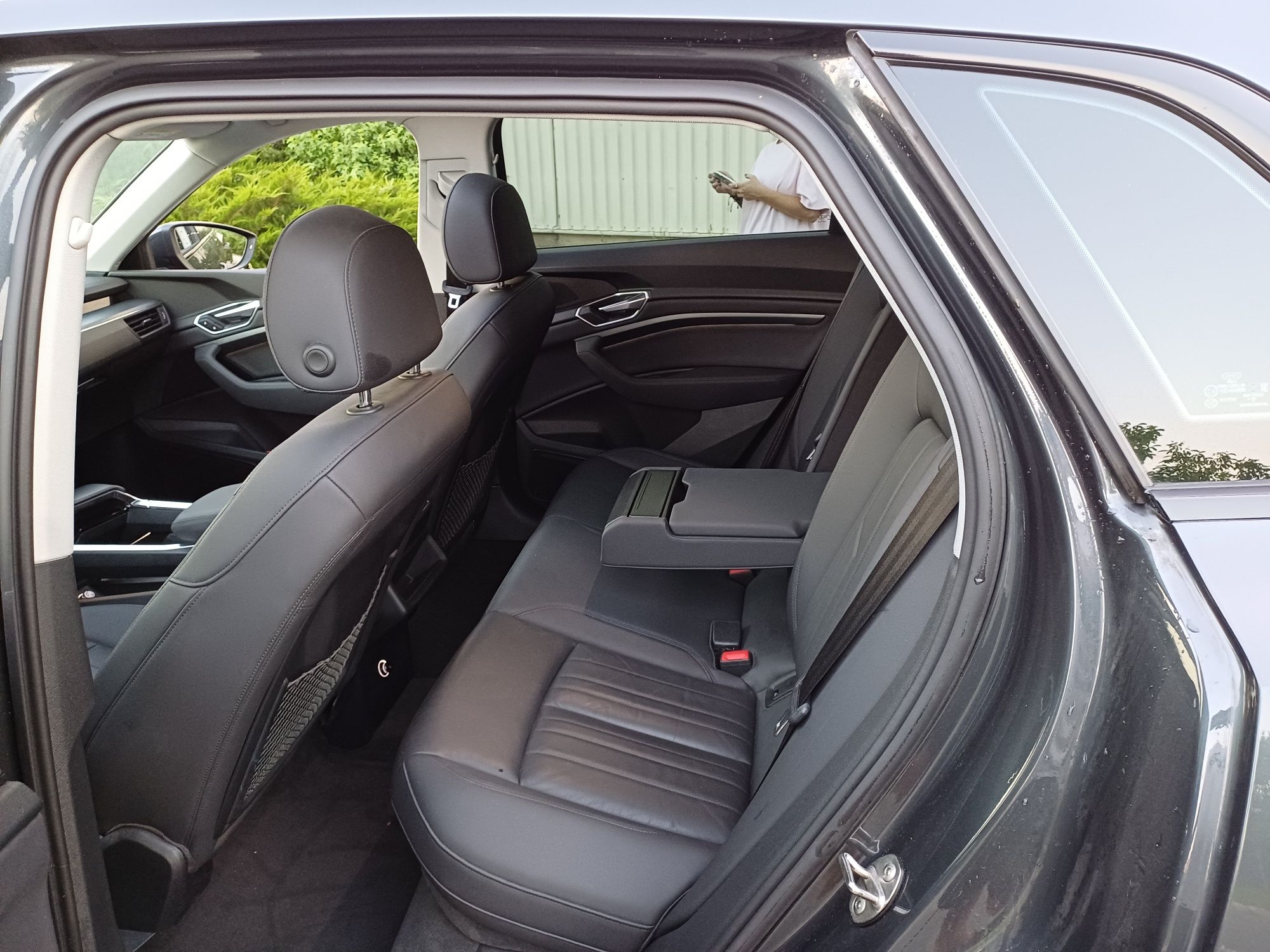 Audi e tron Quattro 50 Business Edition .Schimb,Variante Schimb varian