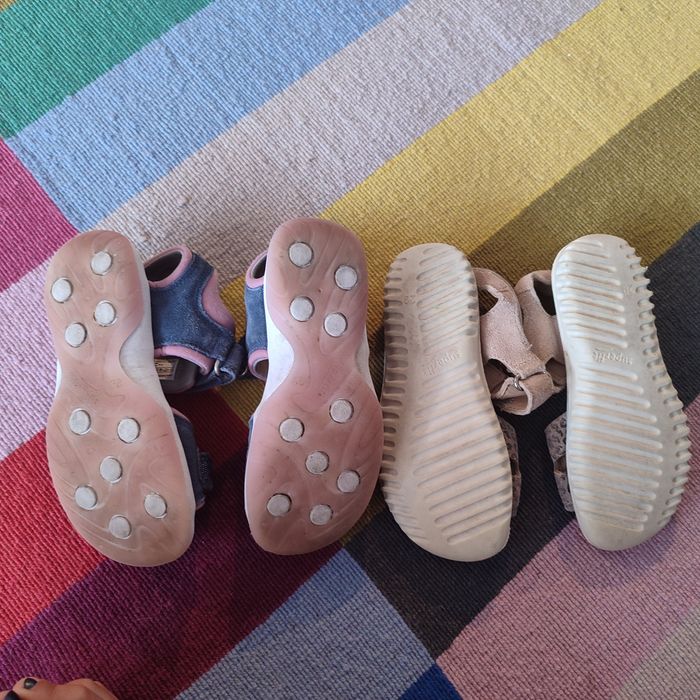 Сандали за момиче Crocs Superfit Primigi Converse 29