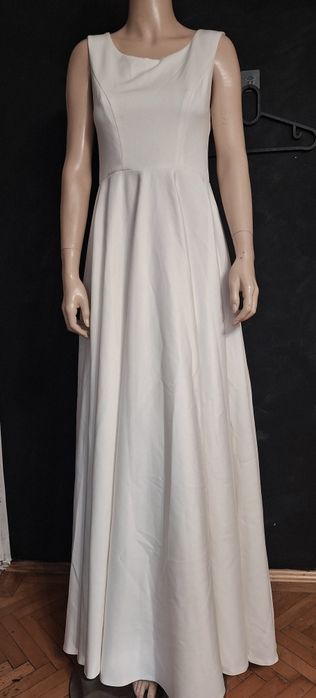 Rochie mireasa superba