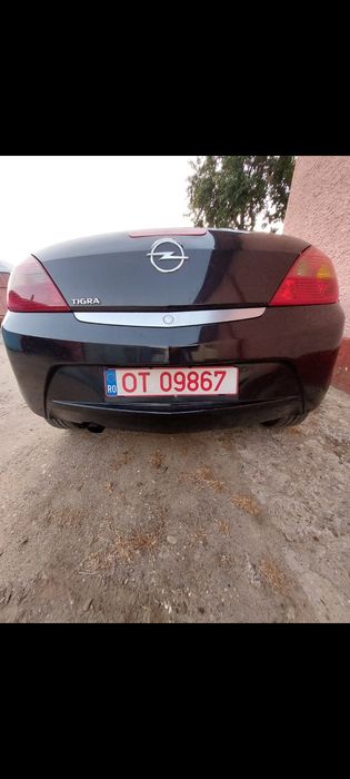 Bara Opel Tigra Cabrio Decapotabila