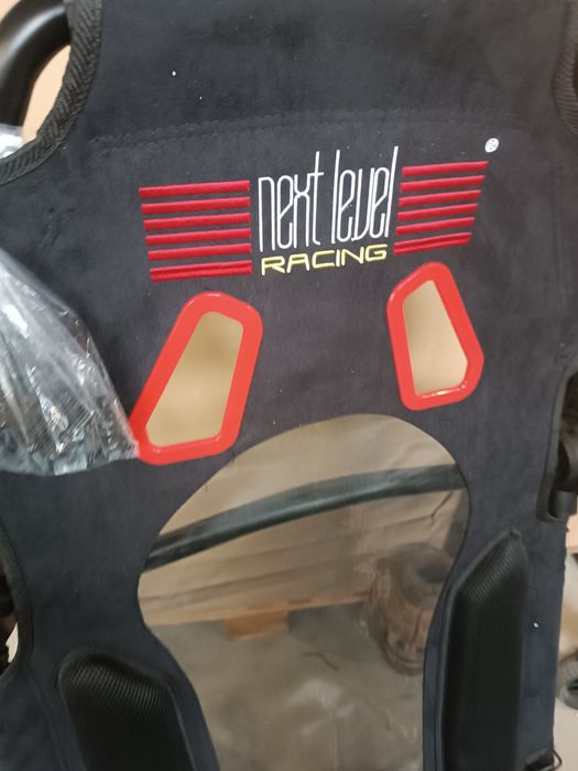 Scaun gaming simulator racing