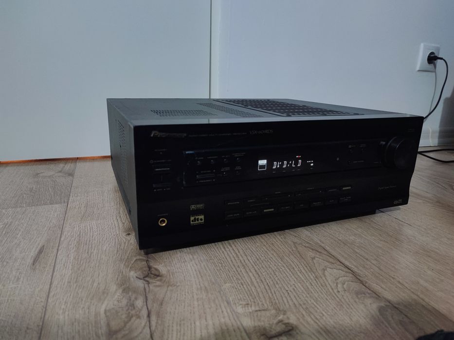 Amplificator Pioneer VSX-609RDS statie 560Wati amplituner