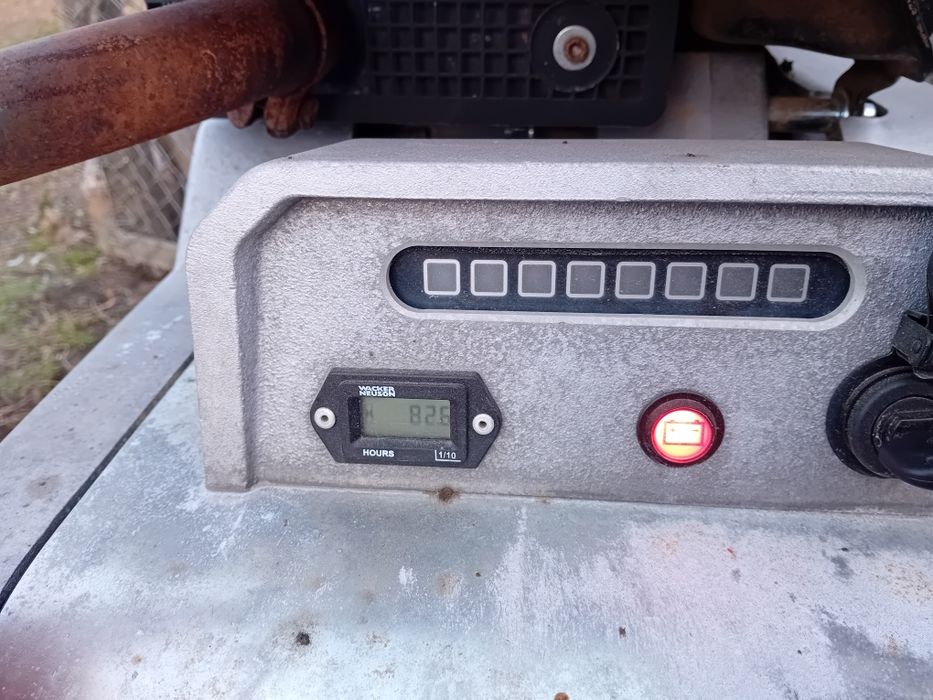 Vand talpa compactoare diesel de 430kg din 2022