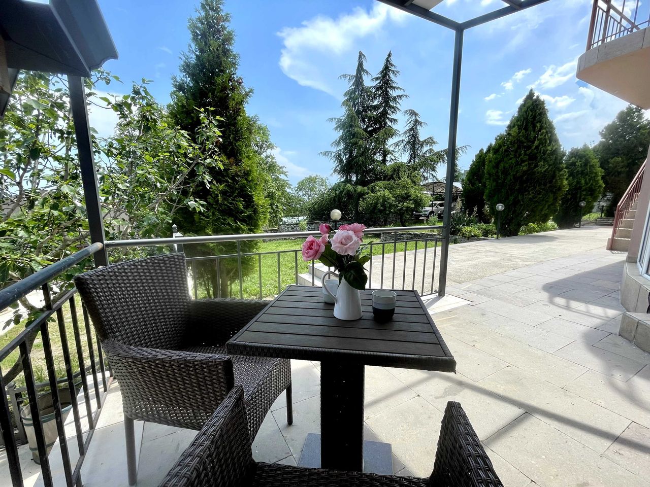 Дава се под наем Къща в Варна, м-т Акчелар - 110 кв.м за 969 € - Снимка #16