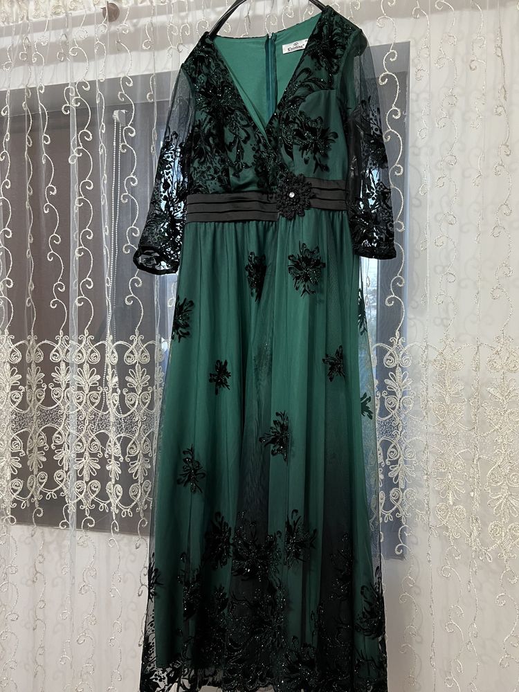 Rochie de seara verde