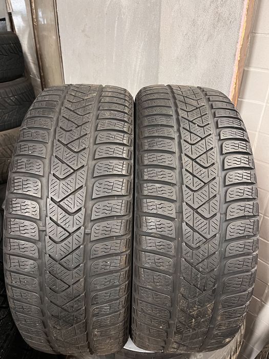 Зимни гуми 2 броя Pirelli 215/60/16