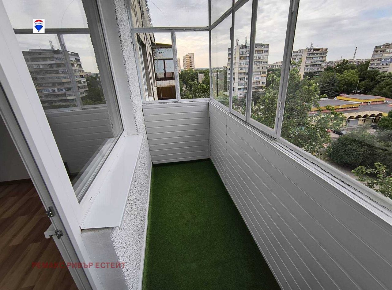 Продава се Тристаен апартамент в Русе, Възраждане - 80 кв.м за 1334 €/кв.м - Снимка #14