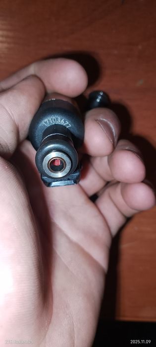 Продам инжектора.Форсунки.Injektor.Nexia 1/2 lacetti ВАЗ