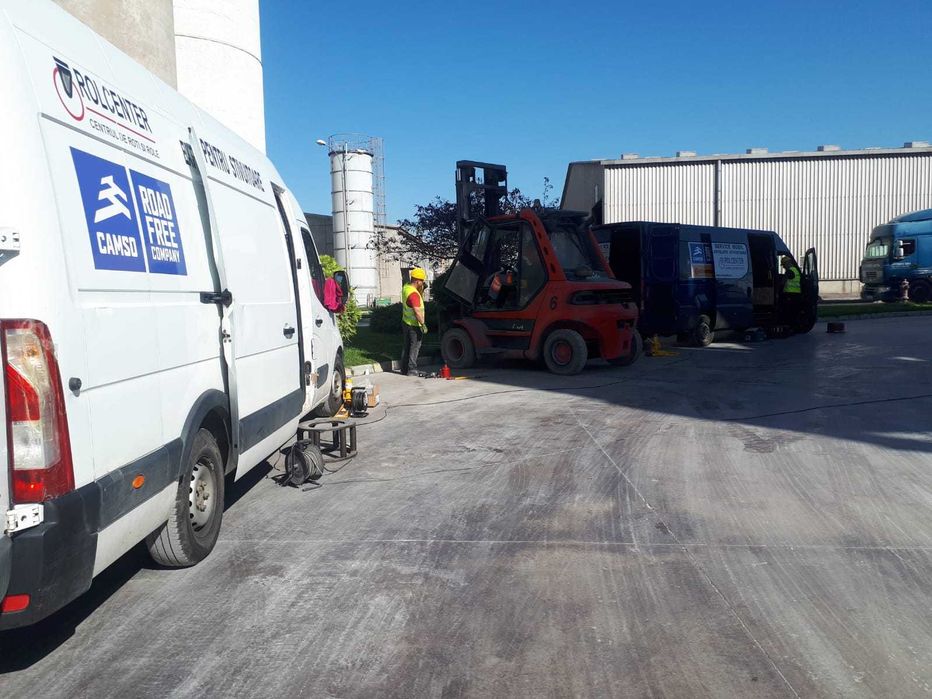 Cauciuc solid motostivuitor