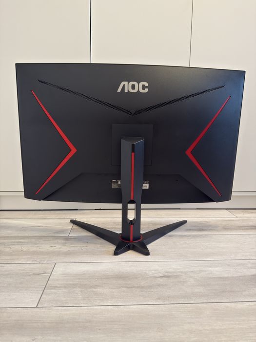 Monitor Gaming curbat WLED