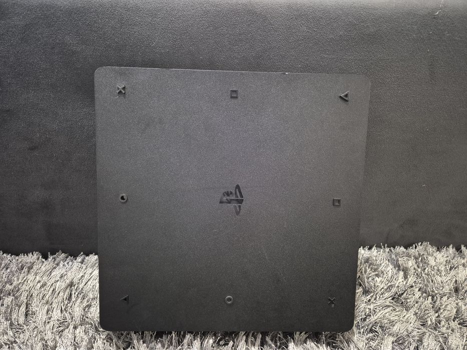 Ps 4 slim Playstation