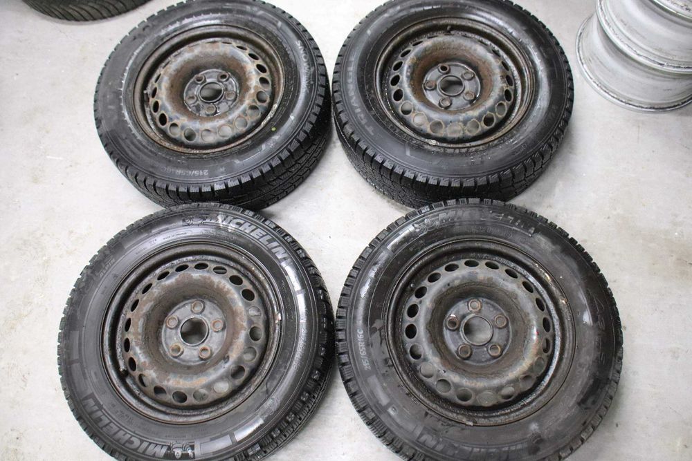 Jante VW Transporter T5 T6 cu 215 65 16C iarna Michelin