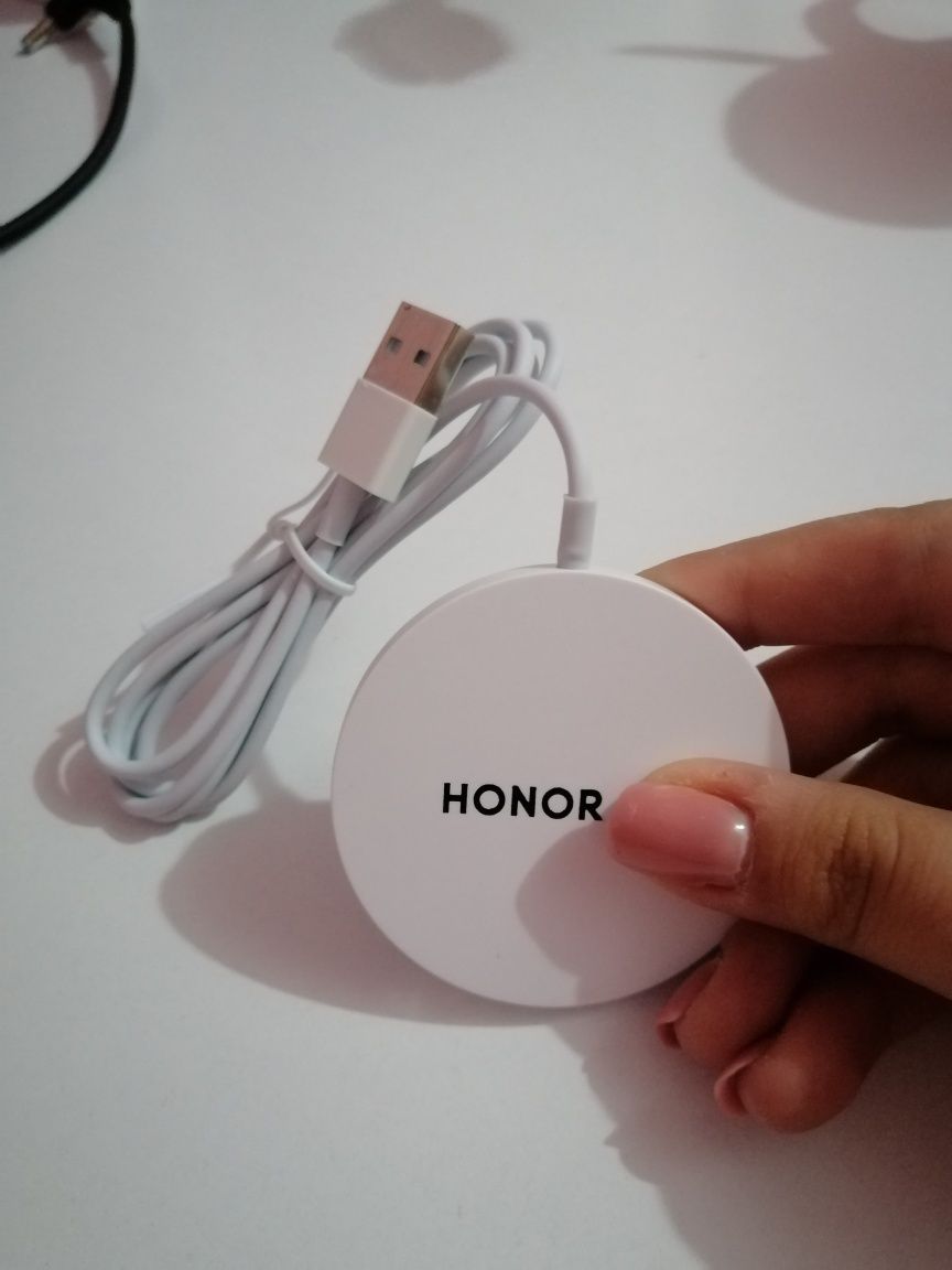 Încărcător wireless honor