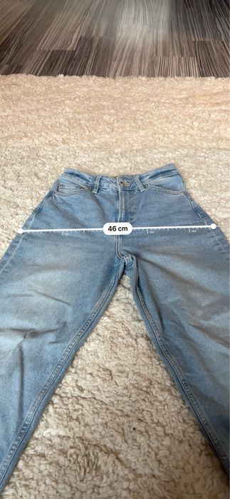 Blugi h&m marimea 36