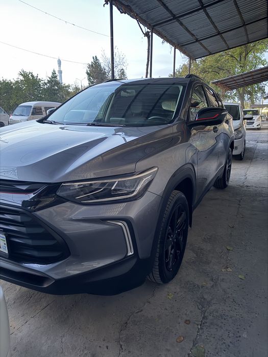 Trakcer 2021 redline