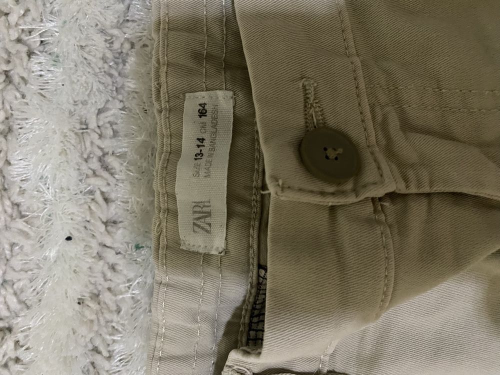 Pantaloni scurti zara