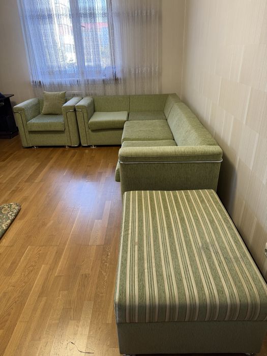 Продается диван с креслом и пуфик