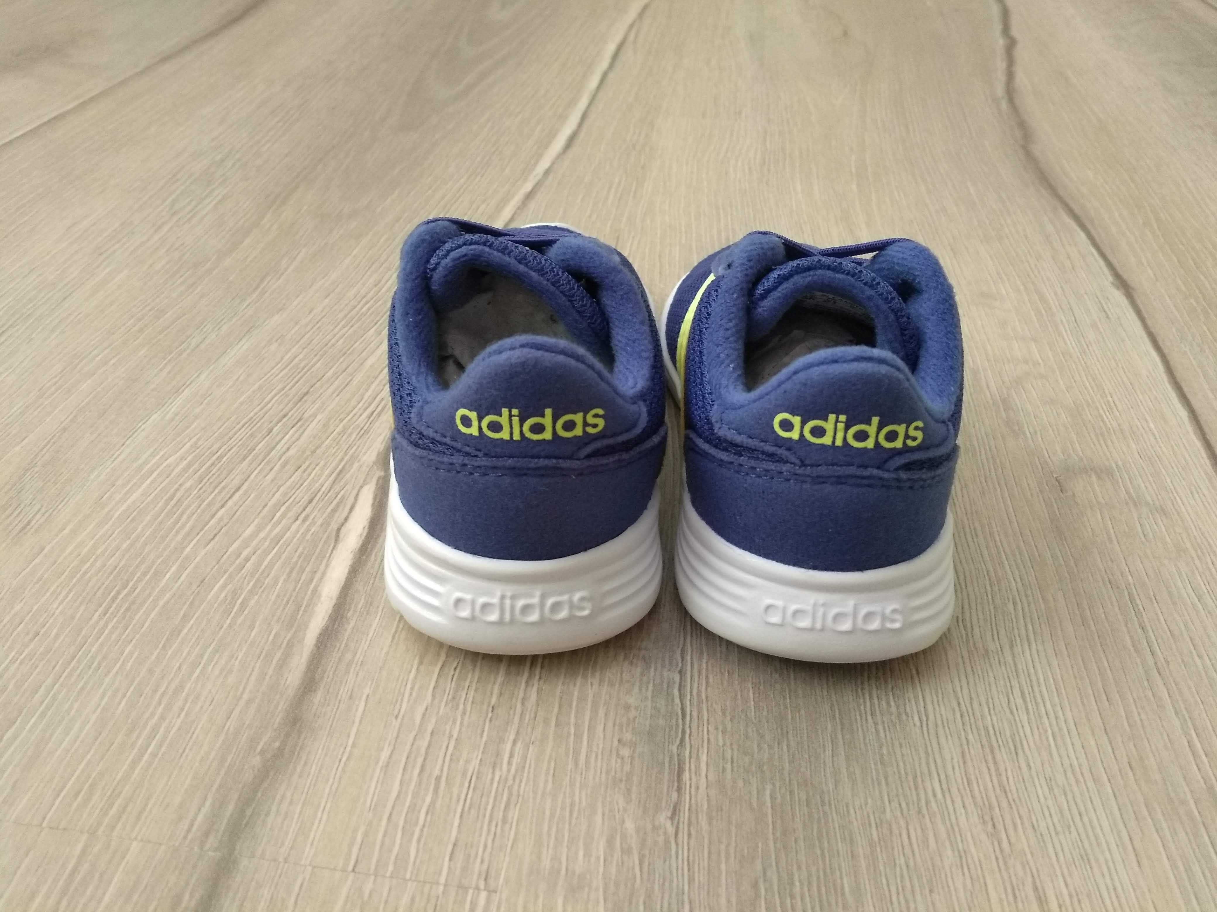 Нови маратонки adidas 21 номер