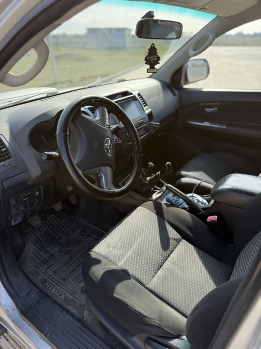 Toyota Hilux 2014