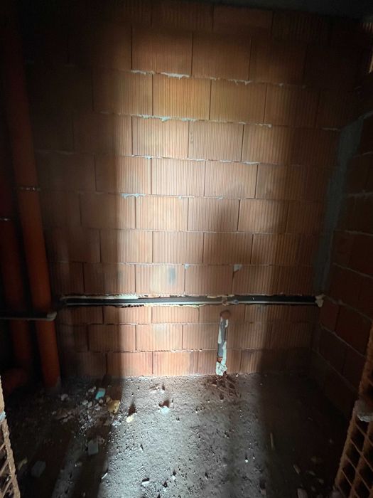 Продава се Тристаен апартамент в Пловдив, Остромила - 115 кв.м за 905 €/кв.м - Снимка #4