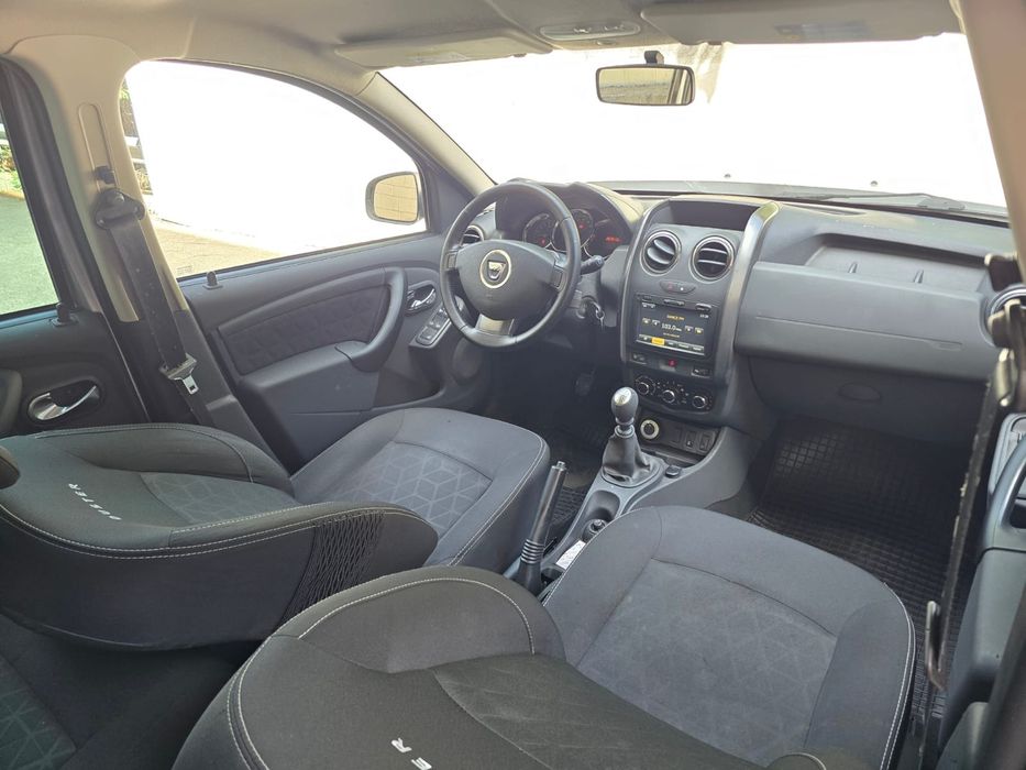 Dacia Duster 4×2 Tractiune Fata An 2014 1.5 dci 110 cp Euro5 Navigaței