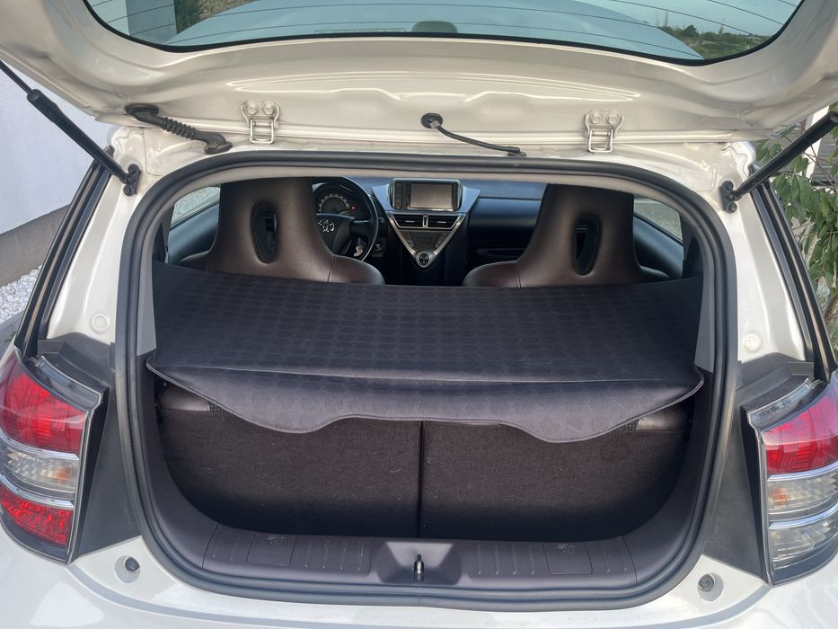Vand Toyota IQ GR Sport